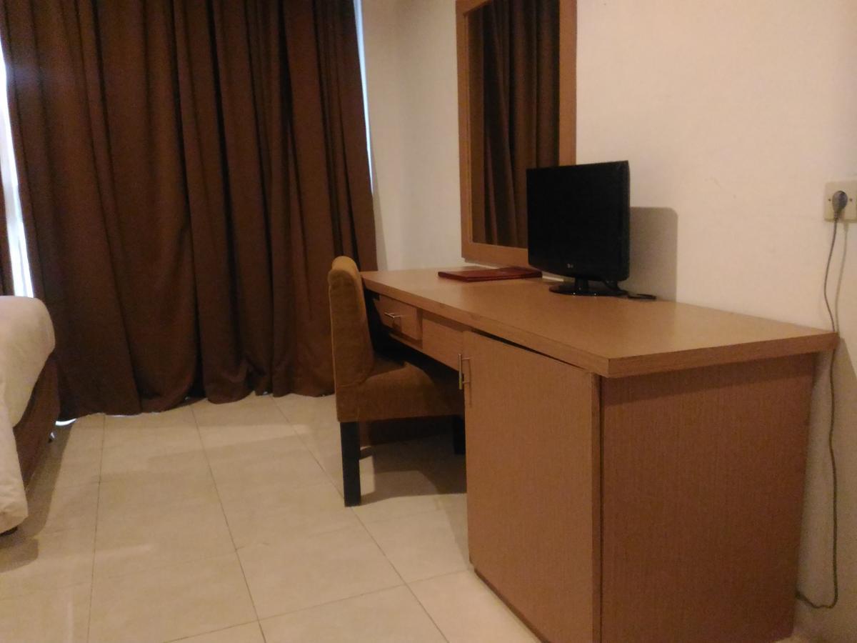 Grand Royal Taliwang Hotel Luaran gambar