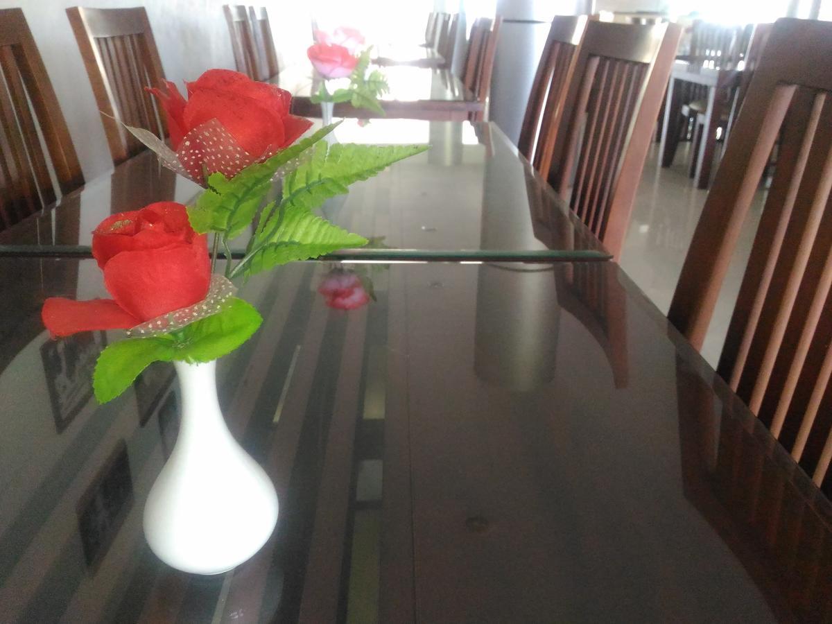 Grand Royal Taliwang Hotel Luaran gambar
