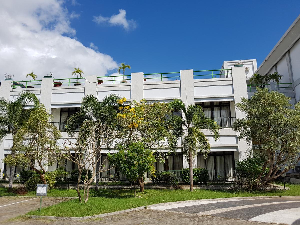 Grand Royal Taliwang Hotel Luaran gambar