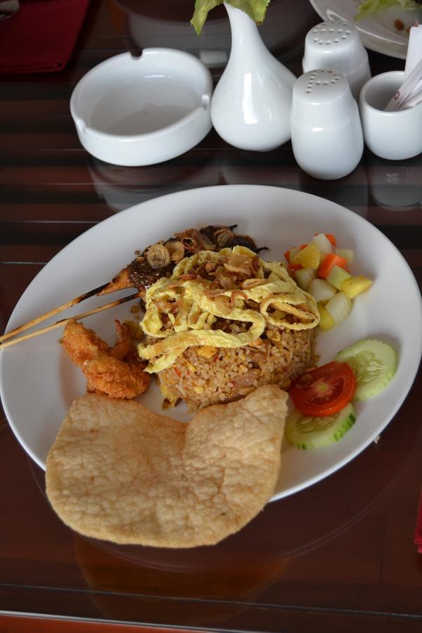 Grand Royal Taliwang Hotel Luaran gambar
