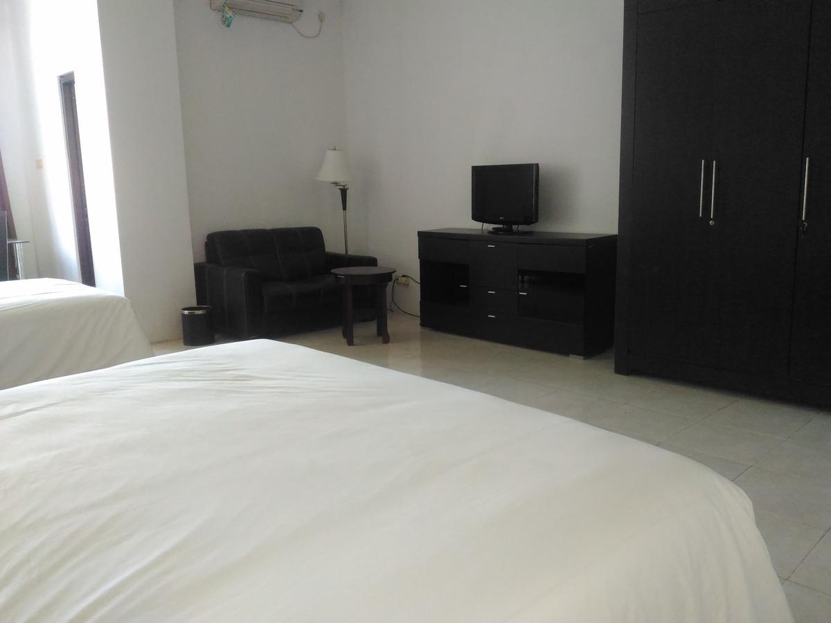 Grand Royal Taliwang Hotel Bilik gambar